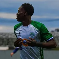 Ojo, Colo Colo: La gran noticia que recibe Manley Clerveaux