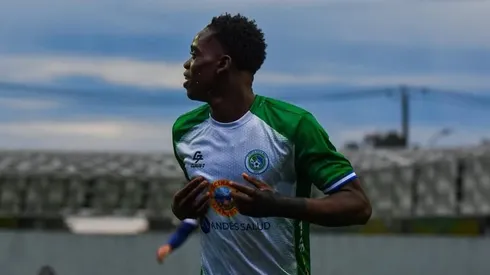 Ojo, Colo Colo: La gran noticia que recibe Manley Clerveaux