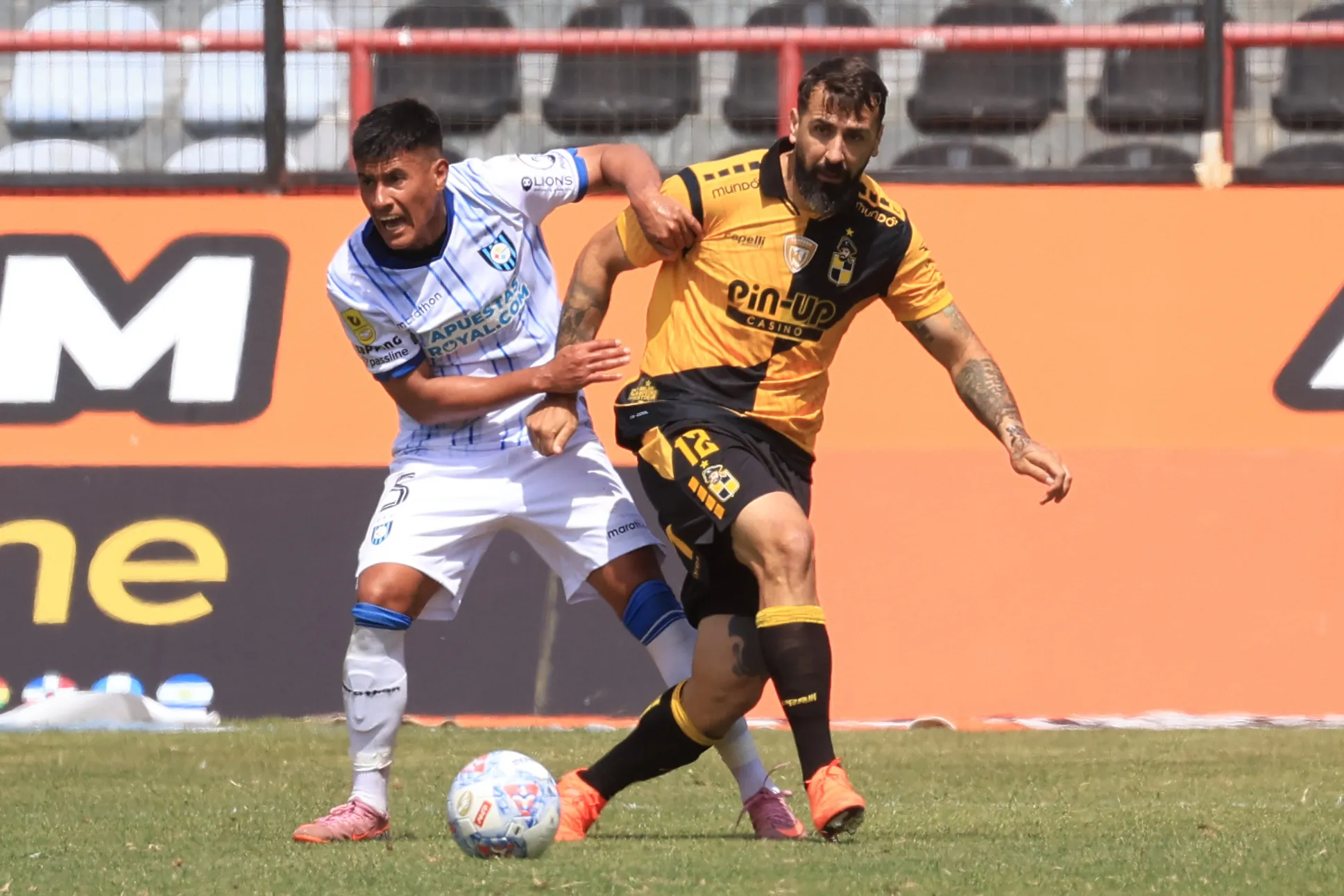 Huachipato y Coquimbo se enfrentarán por la Copa de la Liga.Imagen: Eduardo Fortes/Photosport