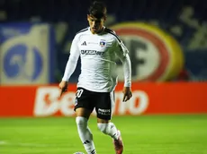 La primera de muchas: Yastin Cuevas arrancó desde el once estelar con Colo Colo