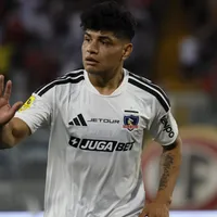 ¿Rinde por ese lado?: Aquino nuevamente jugó por la banda izquierda