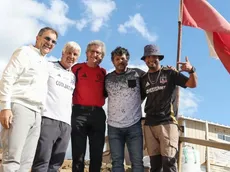 La especial visita de Colo Colo a Penco: compartieron y regalaron camisetas