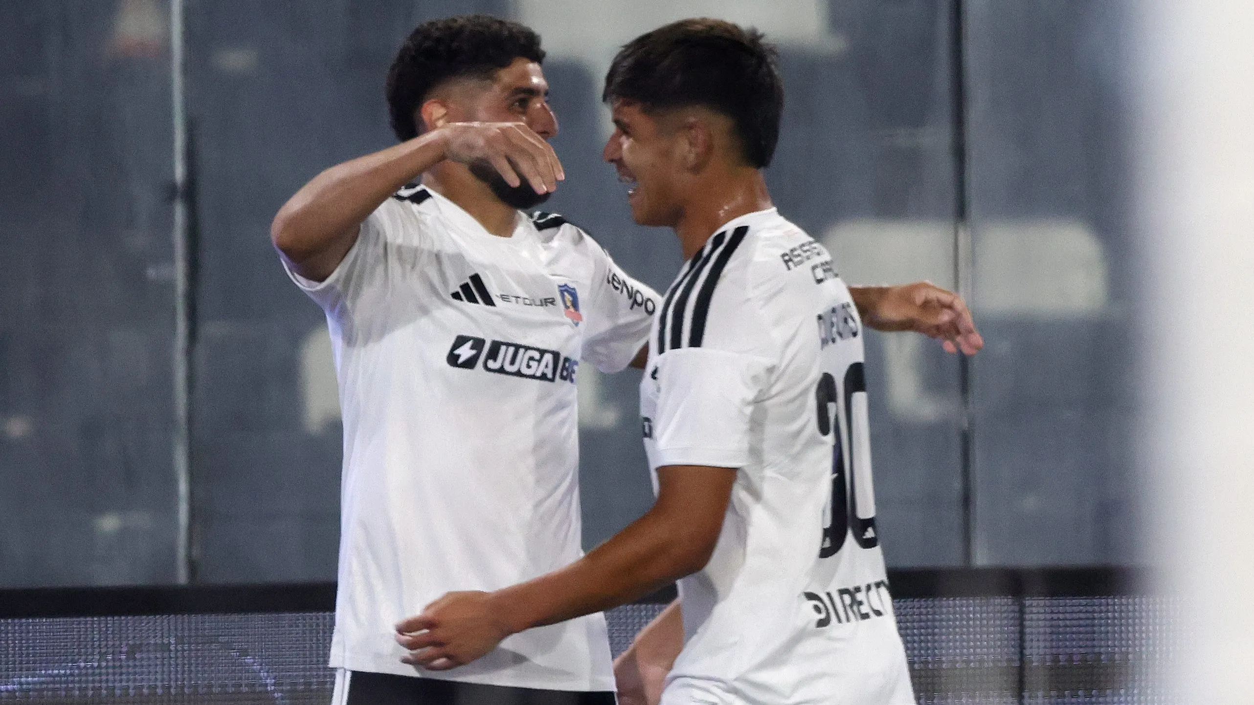 La posibilidad de la dupla Maxi Romero y Yastin Cuevas en Colo Colo