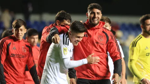 Colo Colo recibe a Huachipato por la Copa de la Liga.
