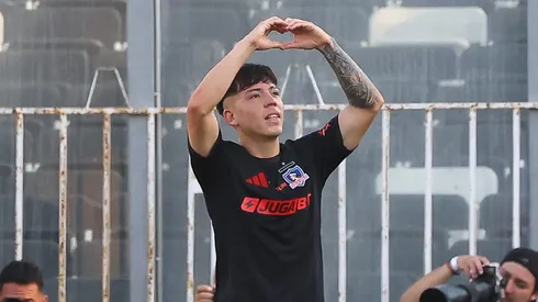 Leandro Hernández es pura emoción tras marcar su primer gol en Colo Colo.