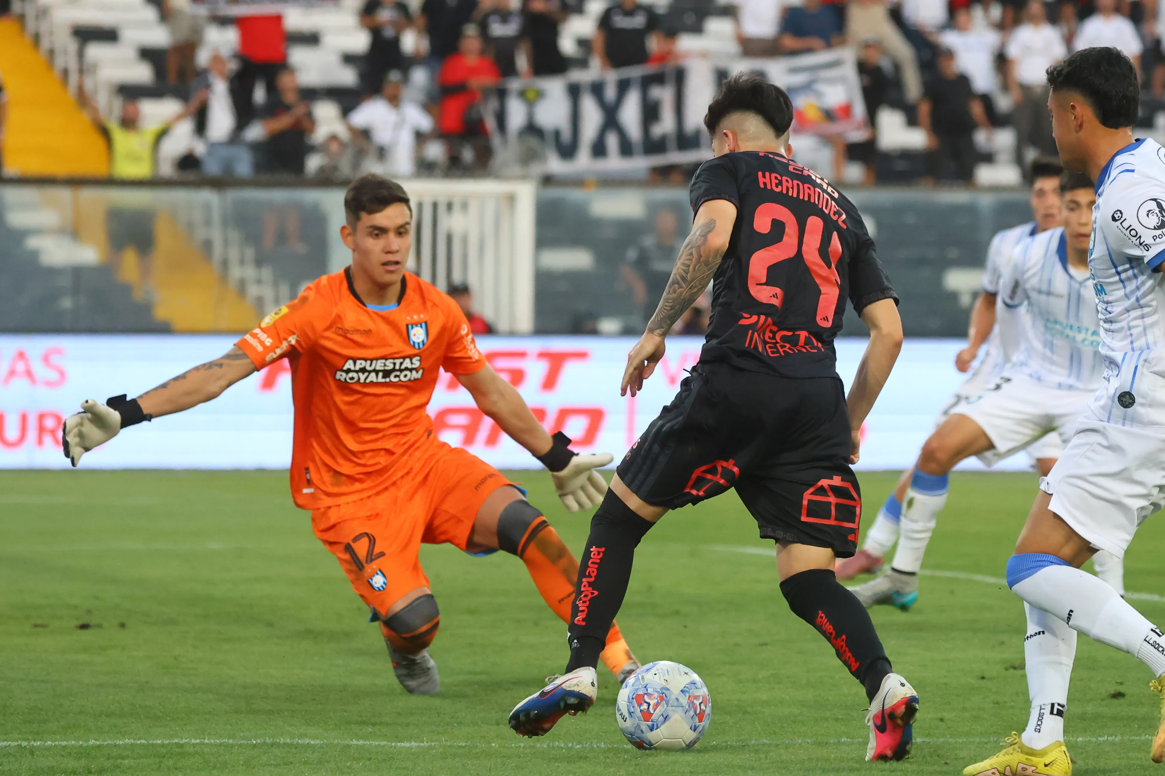 Leandro Hernández fue la figura de Colo Colo ante Huachipato | Foto: Photosport