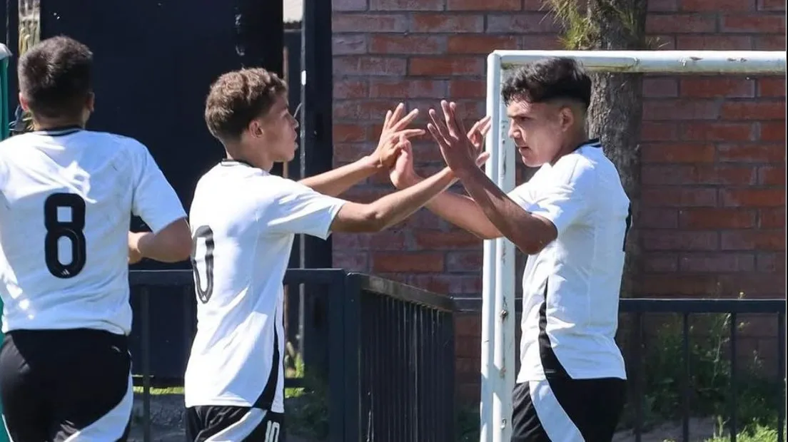 Gadiel Riveros parte al fútbol de Brasil