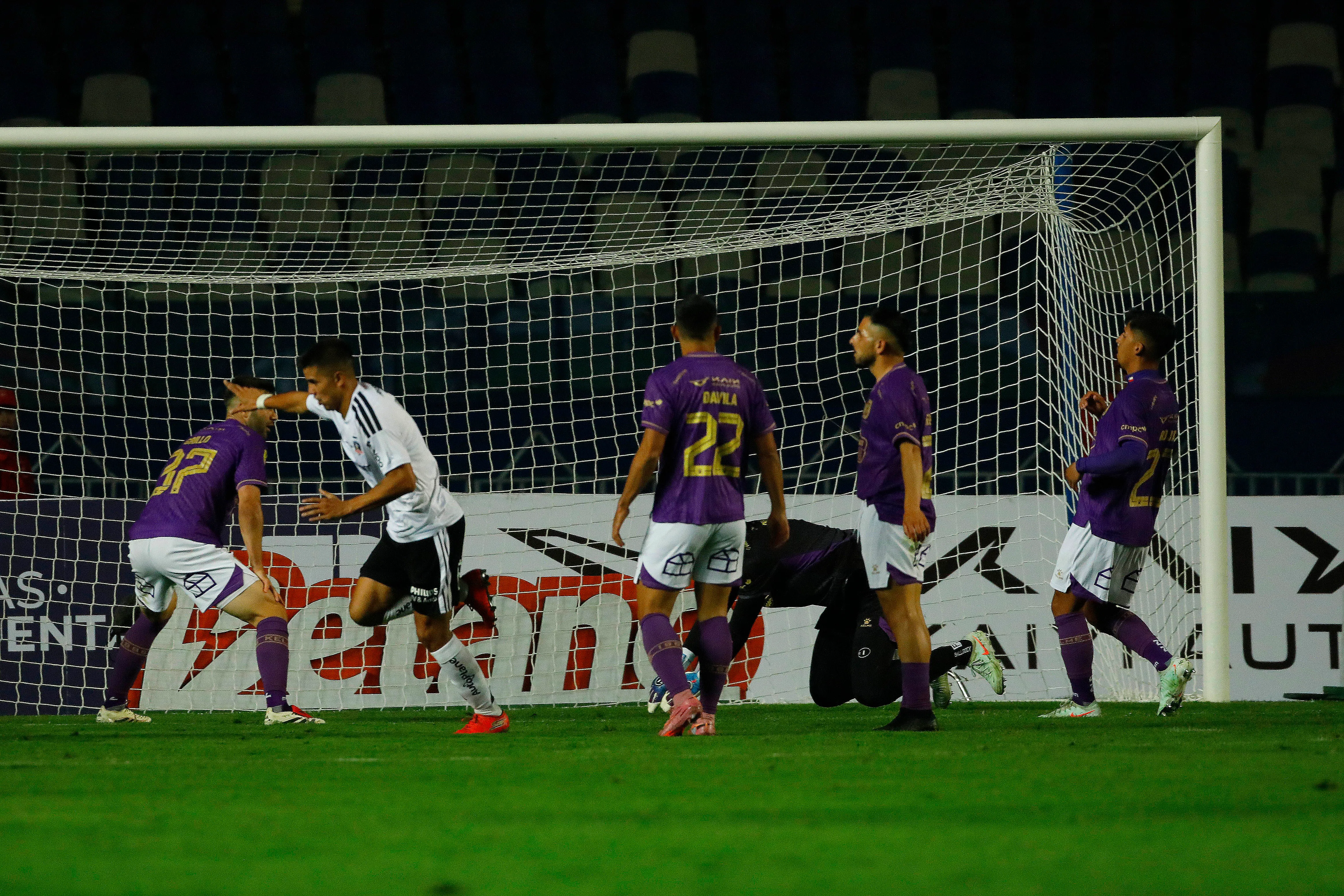 En su último enfrentamiento, el Cacique venció por 3 a 1 al León de Collao en el Estadio Ester Roa Rebolledo. 
