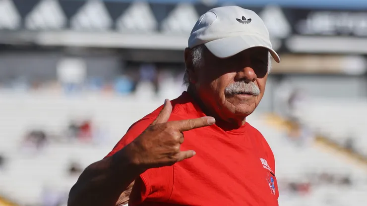 La frase de Carlos Caszely que emociona a todos los hinchas de Colo Colo.