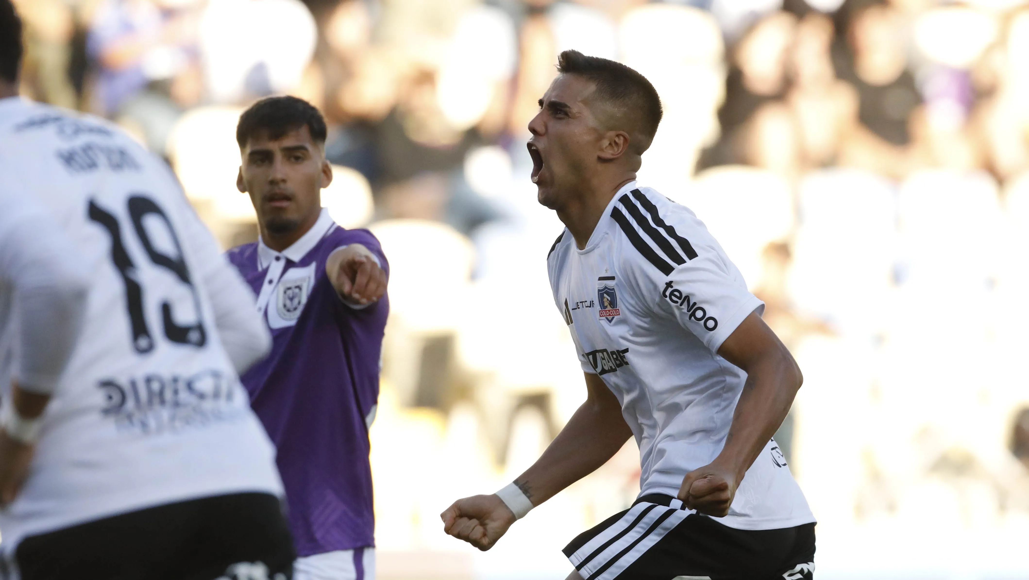 Álvaro Madrid recibió elogios por su rendimiento en Colo Colo | Foto: Photosport