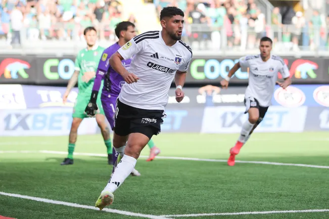 Maximiliano Romero es el goleador de Colo Colo en la Liga de Primera.Imagen: Felipe Zanca/Photosport