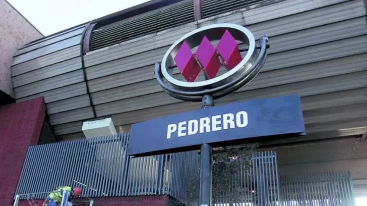 ¿Y con Colo Colo? Metro informa horario especial para partido de la UC vs Boca por Libertadores