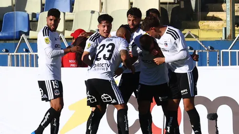 Mosa pone paños fríos por refuerzos de Colo Colo y evita definir compras.