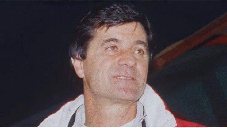 En Colo Colo 91 van por Mirko Jozic.