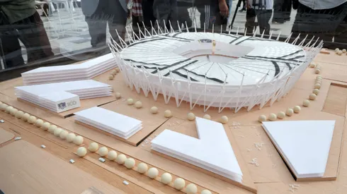 En Colo Colo ponen plazo para definir a la empresa encargada del naming right del nuevo Monumental.