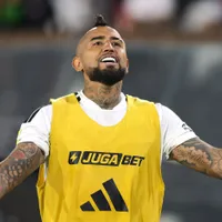 El especial regalo de Deportes Colchagua a Arturo Vidal tras amistoso