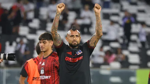 El especial regalo que Arturo Vidal recibió de Deportes Colchagua en su amistoso en el Monumental.