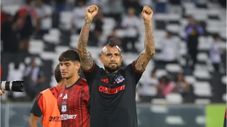 El especial regalo que Arturo Vidal recibió de Deportes Colchagua en su amistoso en el Monumental.
