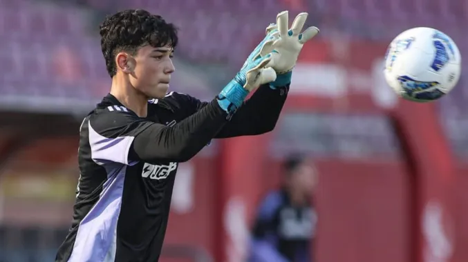 Santiago Tapia y su aparición en Colo Colo