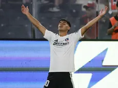 Caszely revela trabajos con Cuevas para ser el delantero de Colo Colo