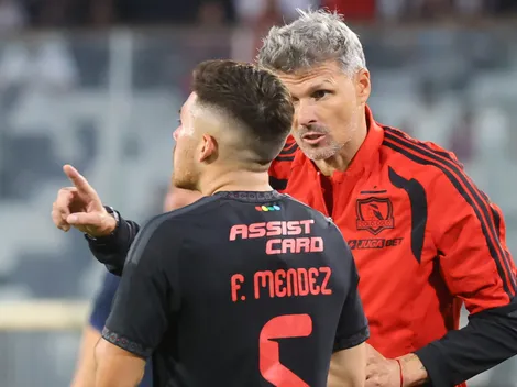 Méndez enfrenta las críticas por el estilo de juego de Colo Colo: “Siempre hay…”