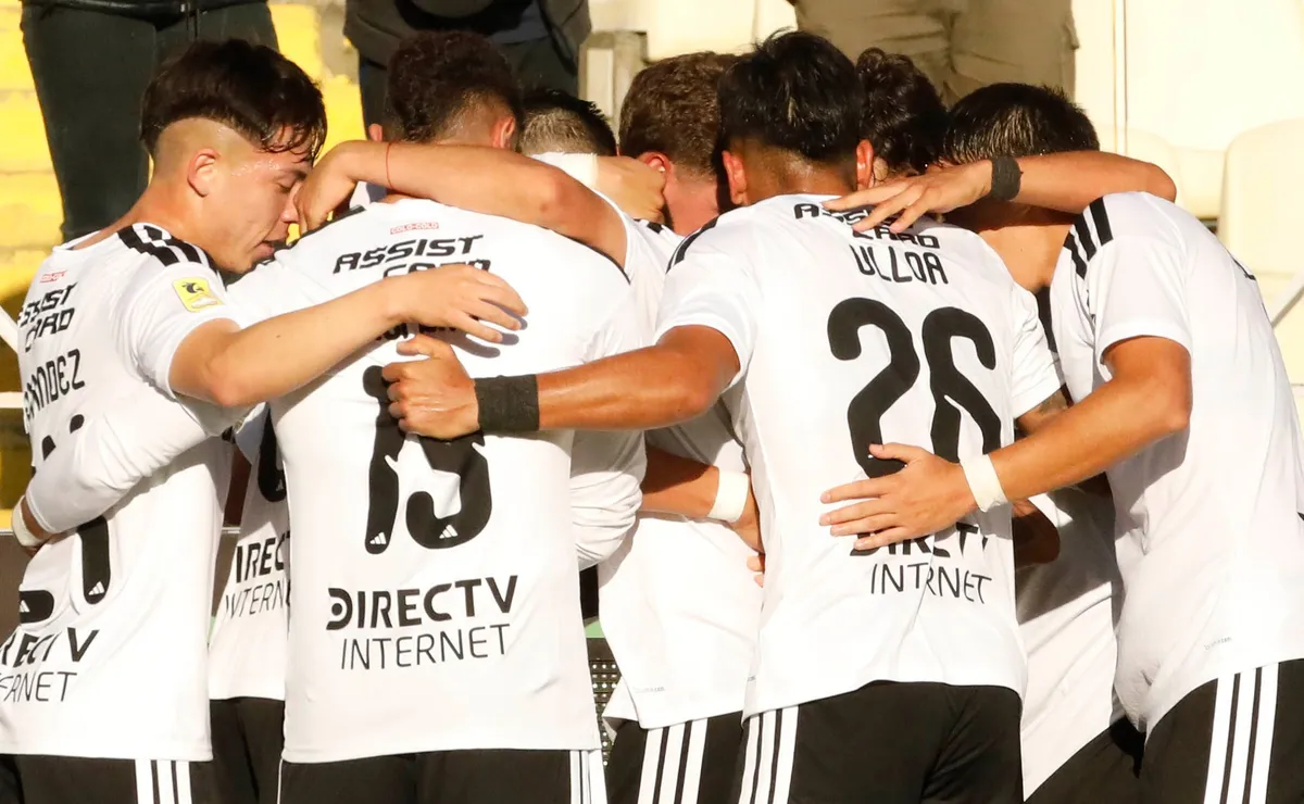 Colo Colo recibe a Palestino en el Monumental con la mira puesta en ...