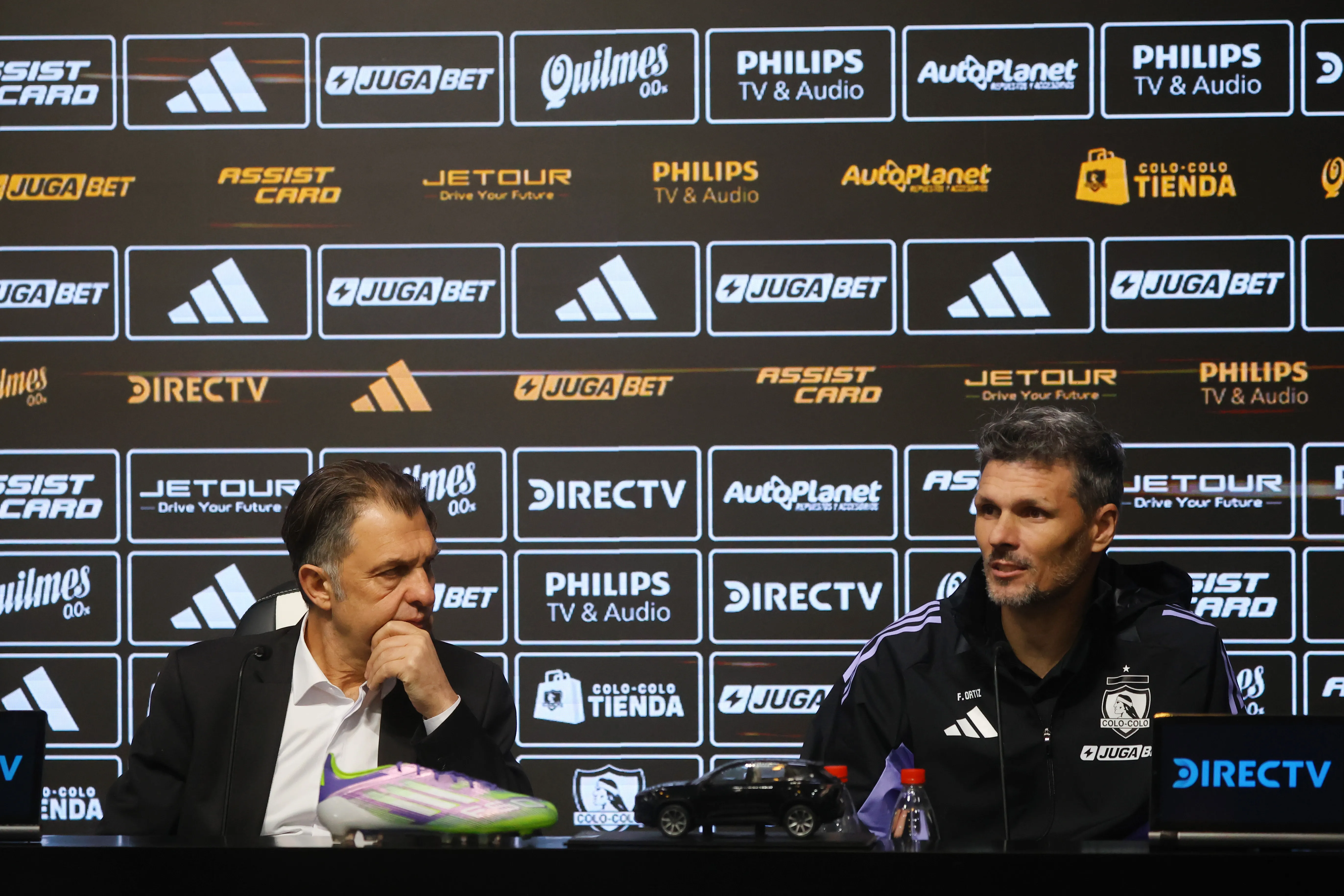 Fernando Ortiz descartó haberse sentado a conversar con la dirigencia de Blanco y Negro para ver refuerzos con miras al segundo semestre. 