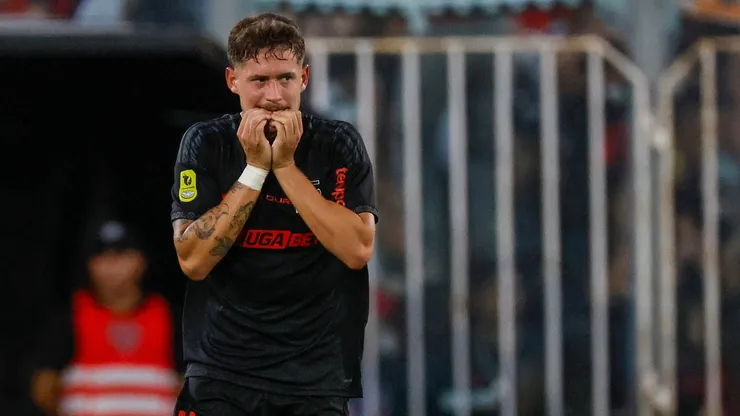 ¿Llega el domingo? Joaquín Sosa sufre molestia en Colo Colo para duelo con Palestino