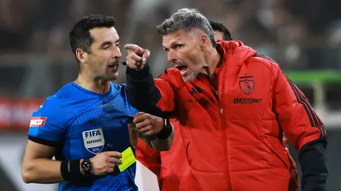 La rabia de Fernando Ortiz tras la derrota de Colo Colo ante Palestino por la Liga de Primera.