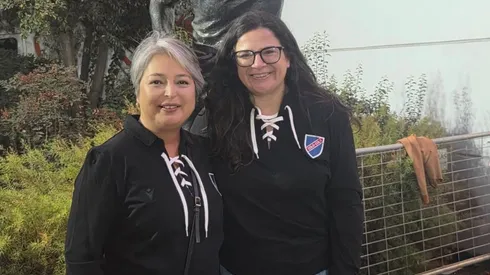 Jeannette Jara aparece en Colo Colo vs Palestino con potente mensaje
