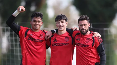 Esto opina el hincha de Colo Colo sobre la titularidad de Maureira o Villanueva.