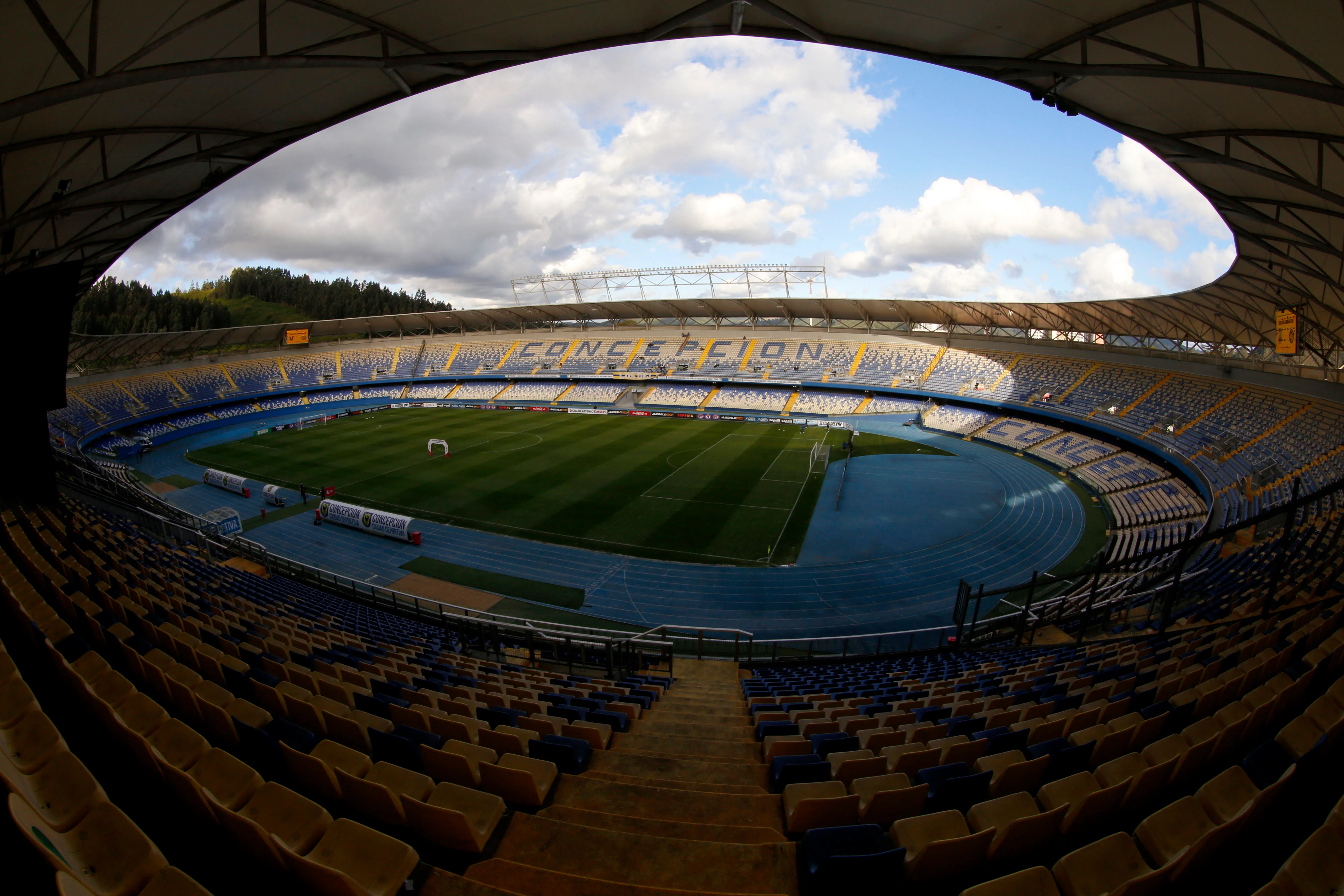 Estadio Ester Roa Rebolledo de Concepción. (Foto: Photosport)