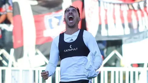 Javier Correa rompe en llanto tras darle el triunfo a Colo Colo.