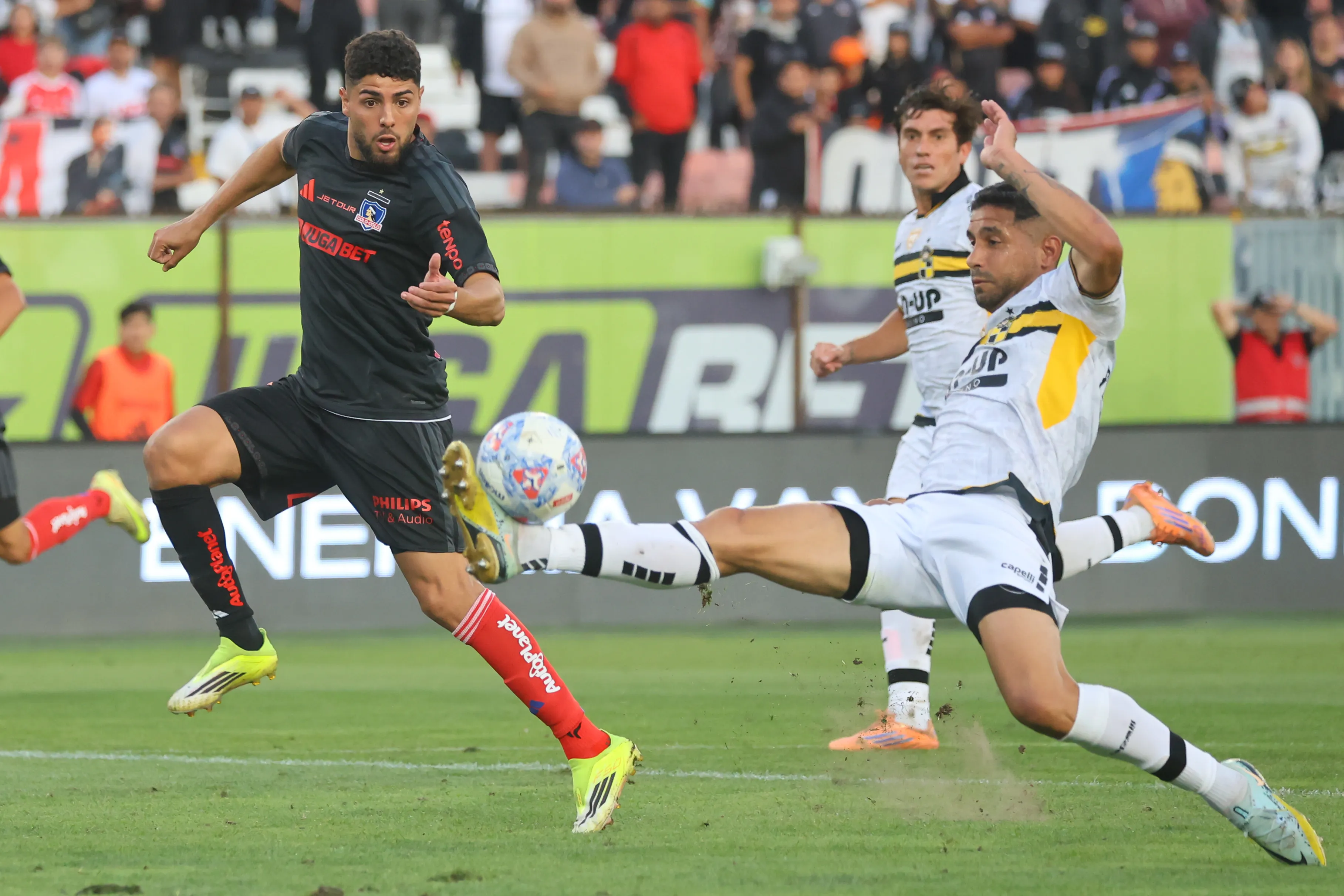 Colo Colo volverá a enfrentar a Coquimbo en el Monumental.Imagen: Jonnathan Oyarzun/Photosport