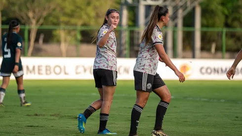 ¿A qué hora juega Chile femenino vs Colombia y qué canal transmite?