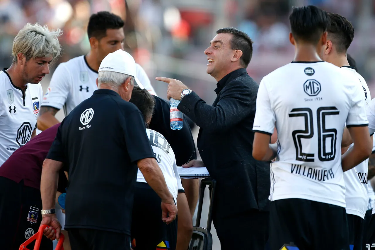 Pablo Guede cuando era entrenador de Colo Colo.Imagen: Andres Pina/Photosport