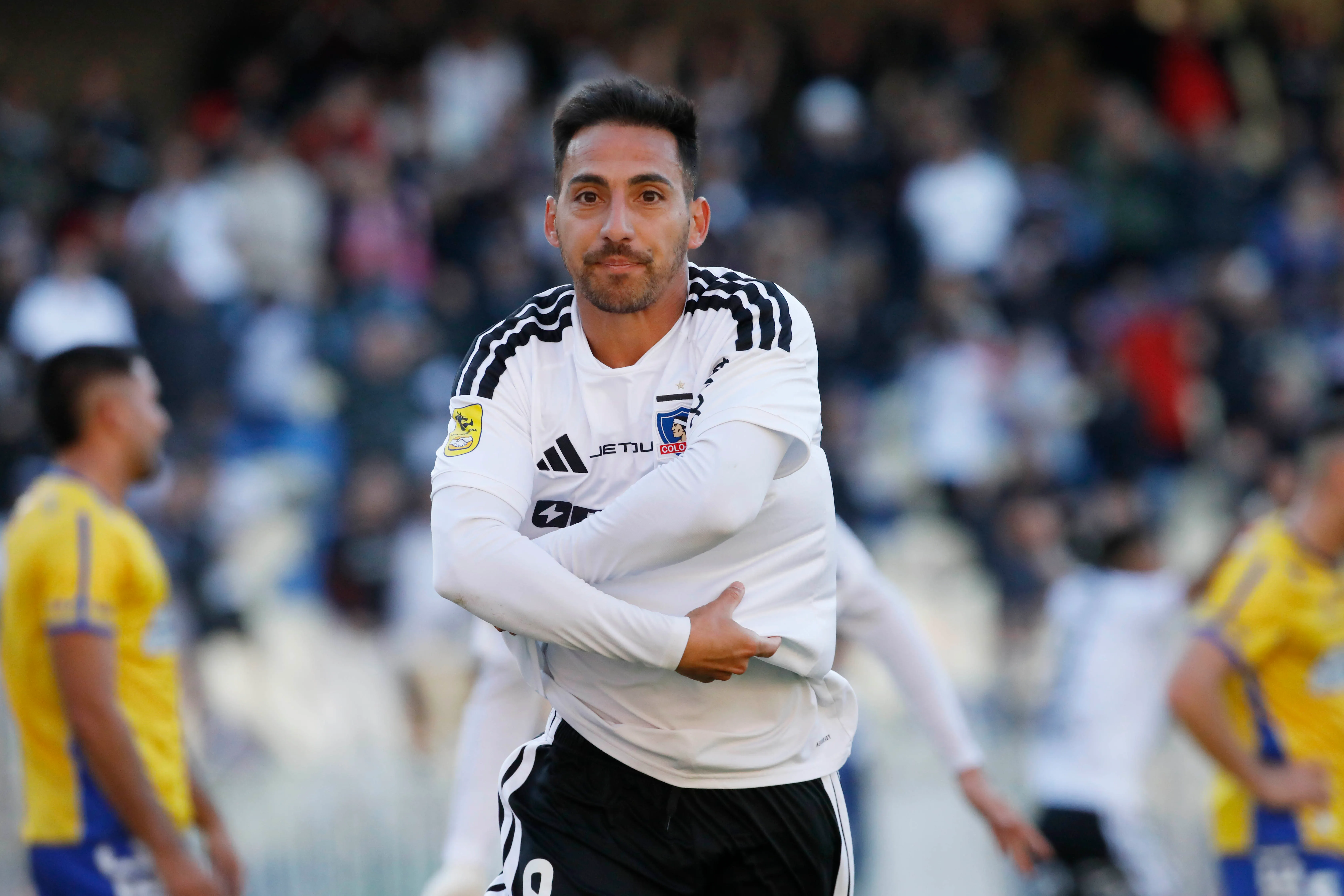 Javier Correa volverá a la titularidad tras su agónico gol ante Universidad de Concepción. 