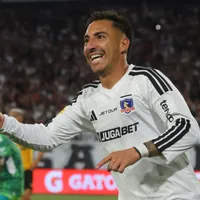 Colo Colo gana con doblete de Correa y es más puntero que nunca en el torneo