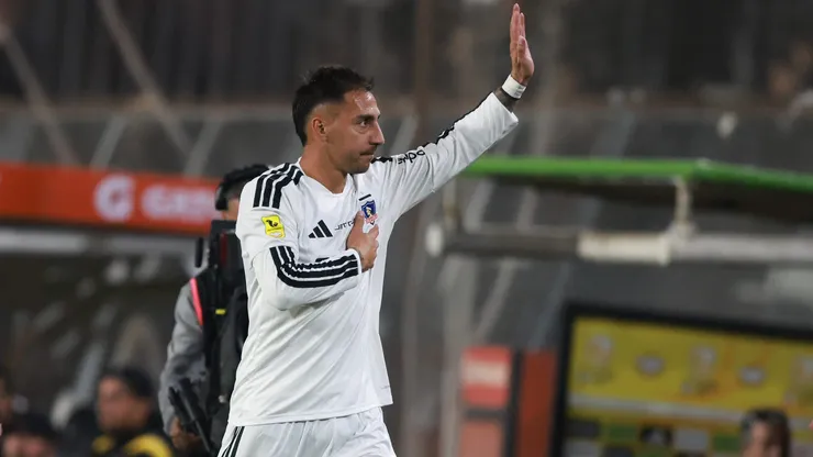 En Colo Colo celebran el nivel de Javier Correa.