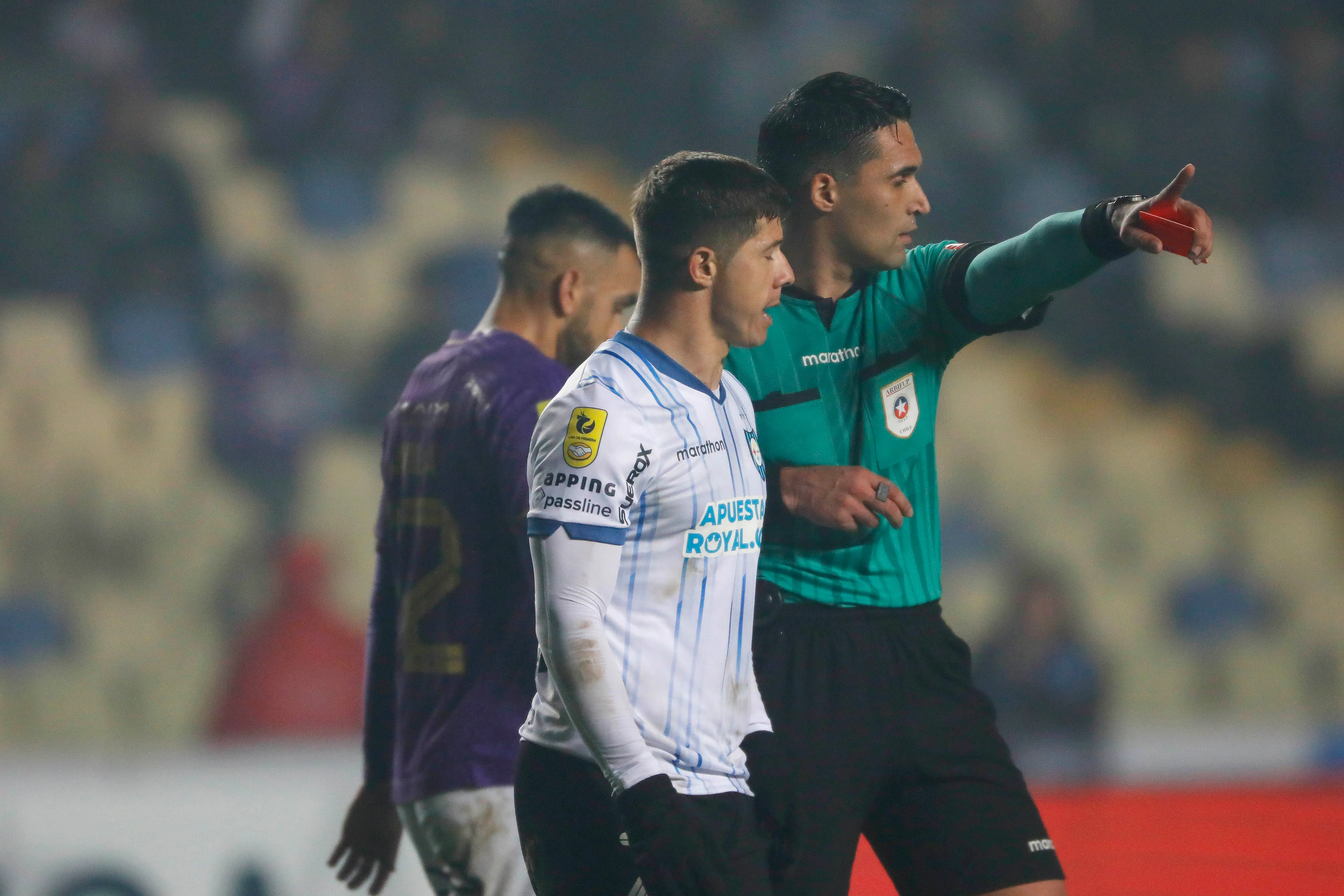 Cris Martínez protagonizó una fuerte pelea y sufrió una sanción de seis fechas. 