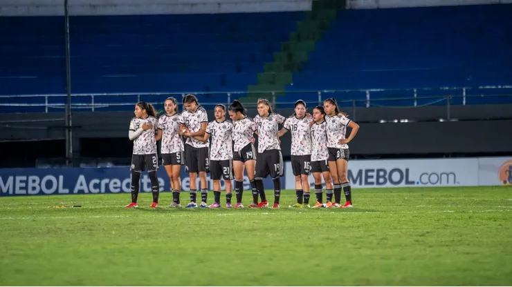 ¿Cuándo juegan Chile femenino vs Ecuador y quién transmite los playoffs?