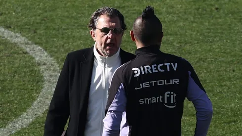 Aníbal Mosa pone en pausa las renovaciones de contrato en Colo Colo.