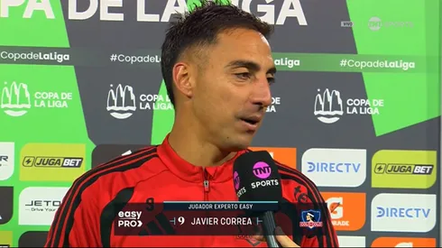 El divertido momento de Javier Correa con el periodista Daniel Arrieta.