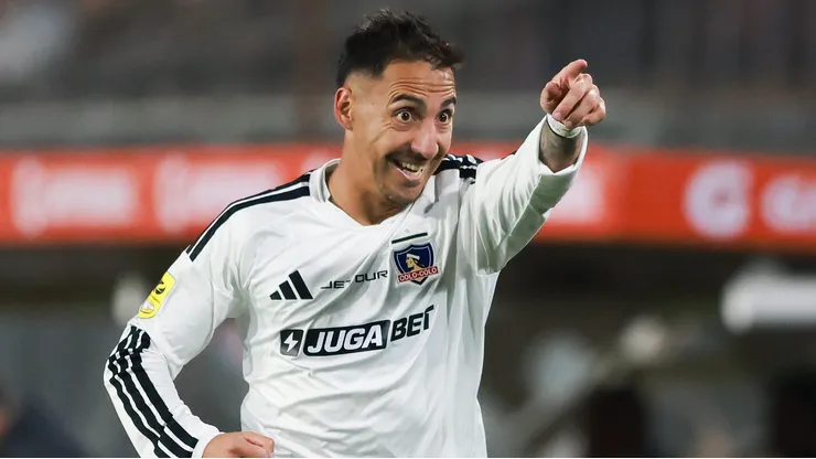 Javier Correa vive un gran momento en Colo Colo.