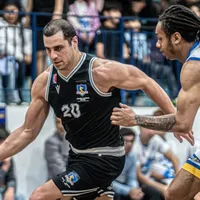 ¿Qué canal transmite a Colo Colo Básquet vs Boston por los Play-In de la LNB?