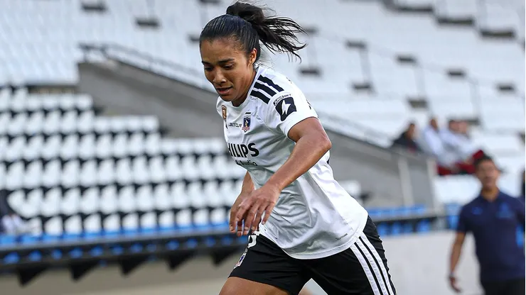 Colo Colo Femenino informa la lesión de la brasileña Nenem Santos.