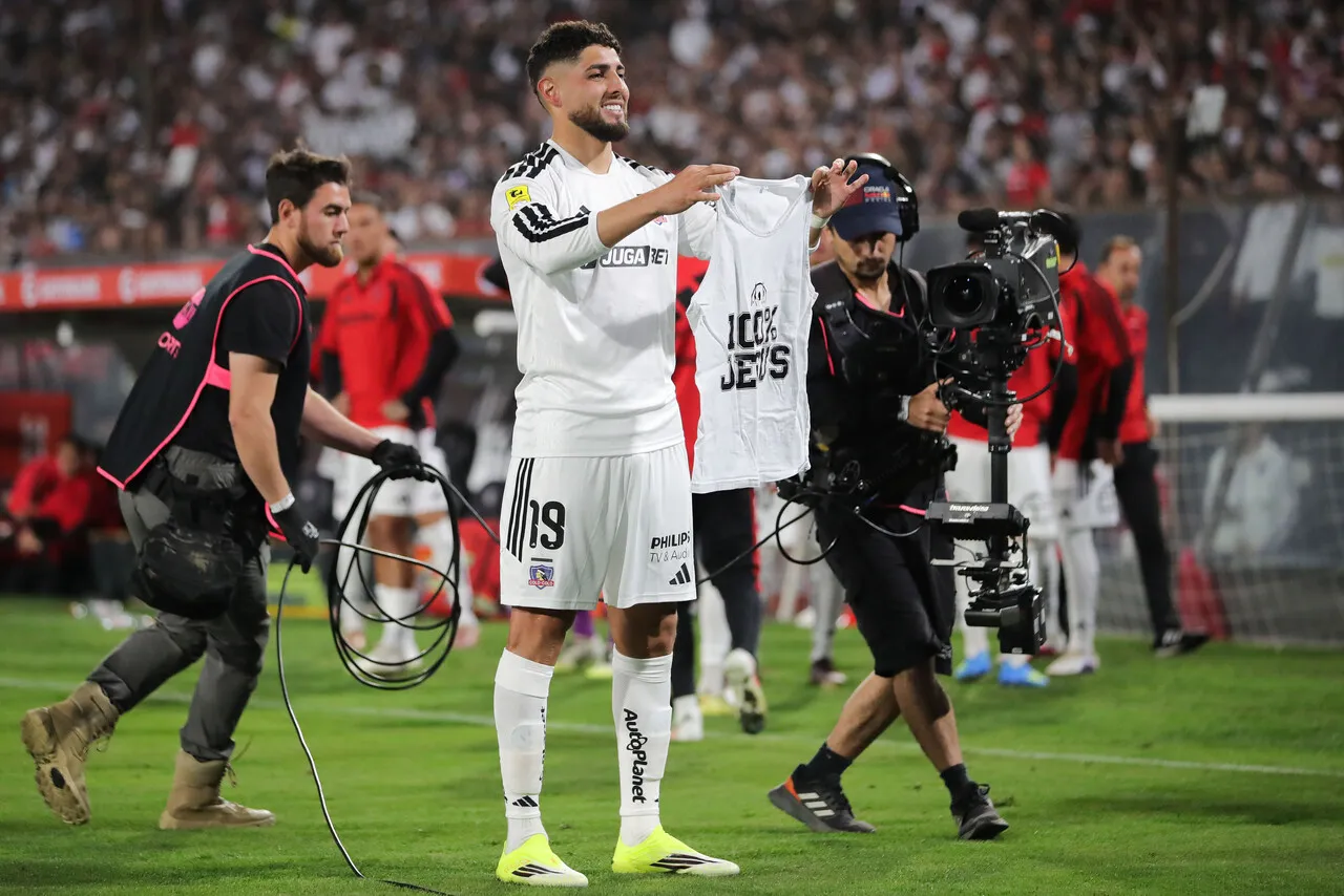 La celebración de Maximiliano Romero en Colo Colo ante Coquimbo. Imagen: Felipe Zanca/Photosport