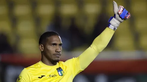 La redención de Omar Carabalí: de desechado en Colo Colo, a ser elegible para el Mundial.