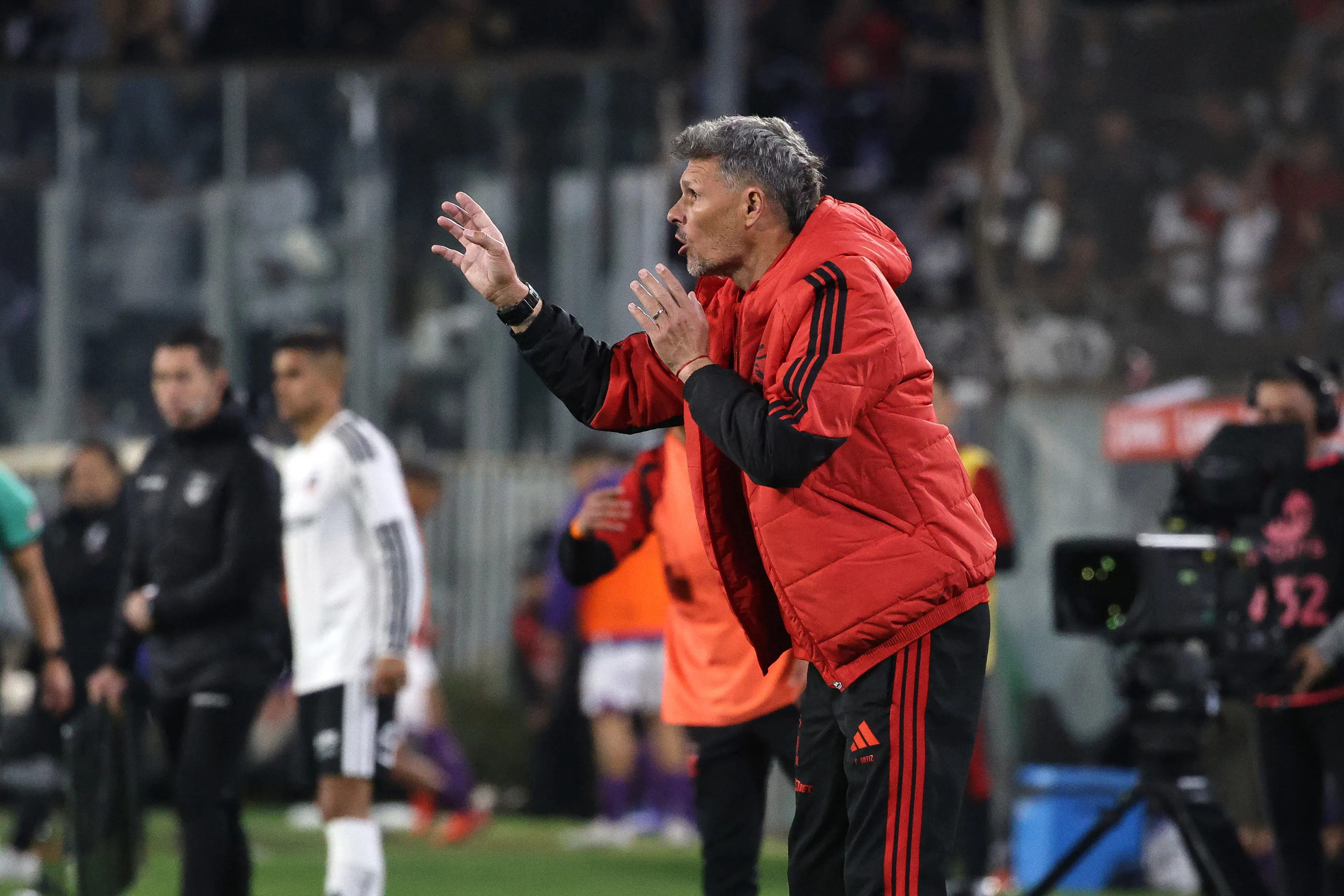 Juan José Ribera es de los pocos que se identifica con el juego de Fernando Ortiz | Foto: Photosport