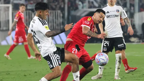 Lorenzo Reyes alaba a Colo Colo tras goleada sobre Ñublense.